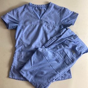 Grey’s Anatomy Scrub Set in Ciel Blue